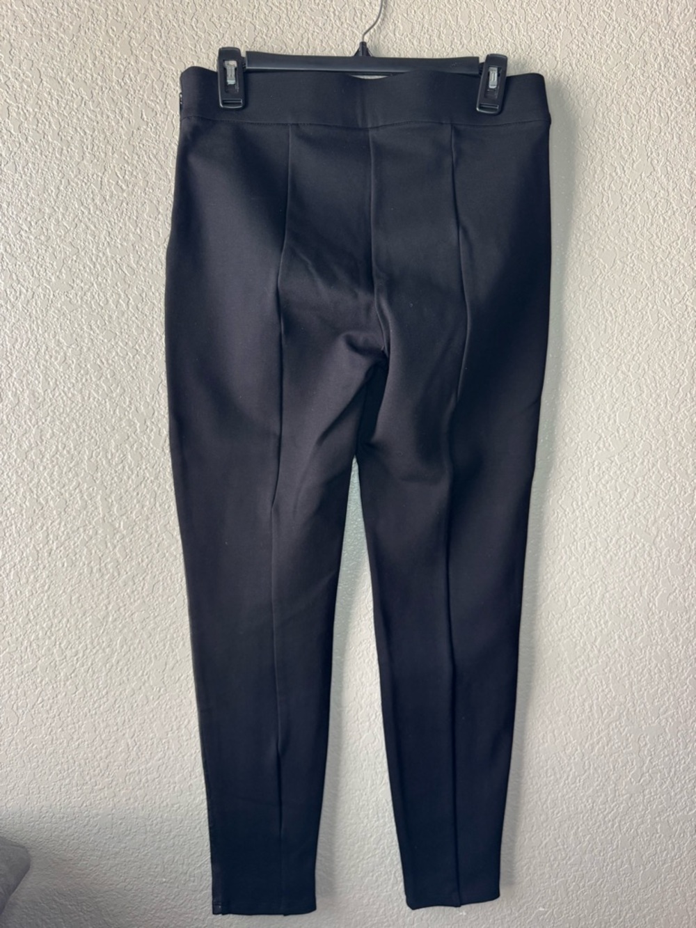Ann Taylor Faux Leather Front Panel Pants Black Pull On Leggings Size 6 - Picture 3 of 7